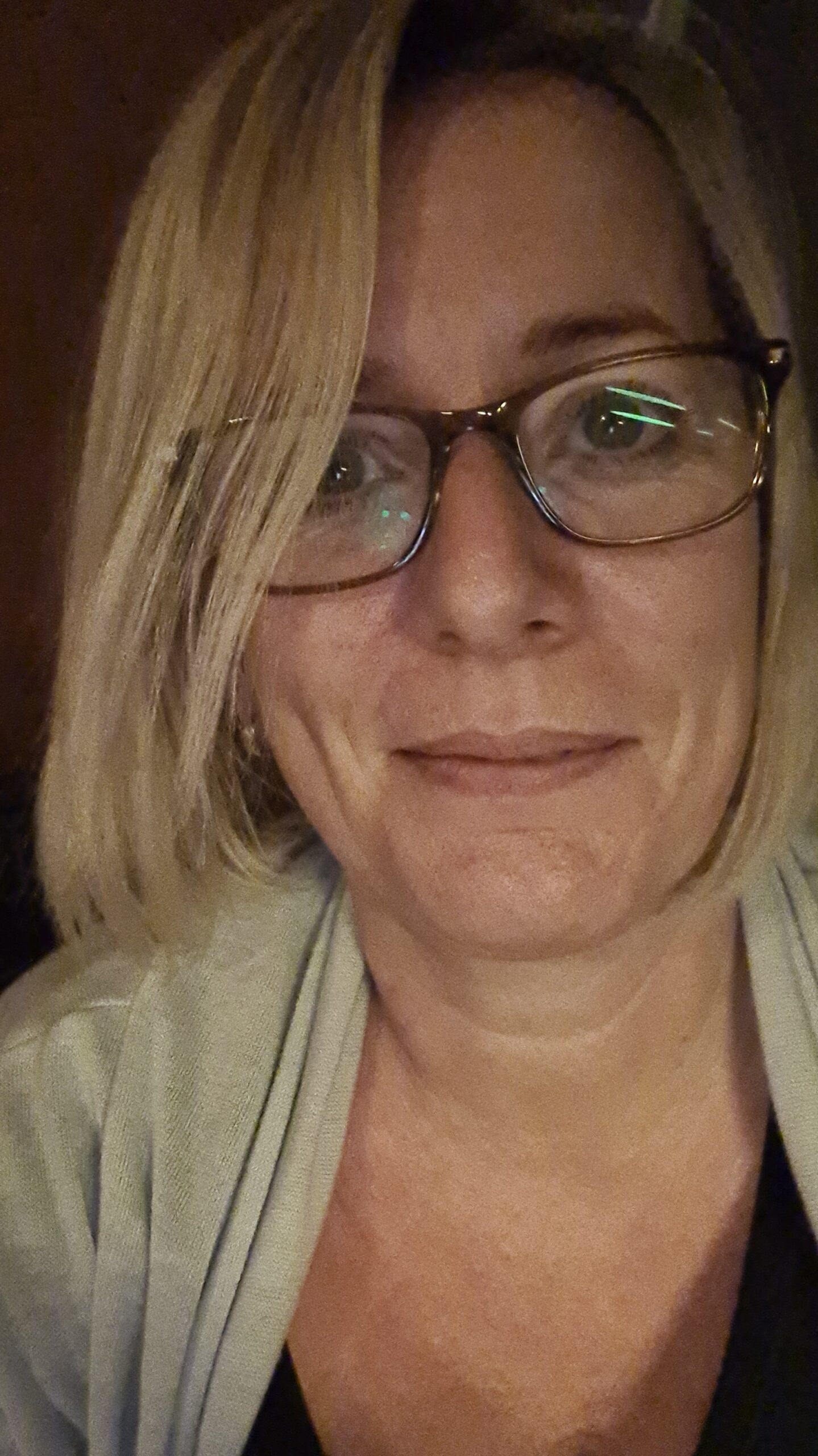 Esther Cohen, De Zelfzorgcoach voor horeca professionals. Biedt Groepstraject, 1 op 1 coaching, vitaliteit voor bedrijven om verzuim te voorkomen, online cursus, voedingsadvies